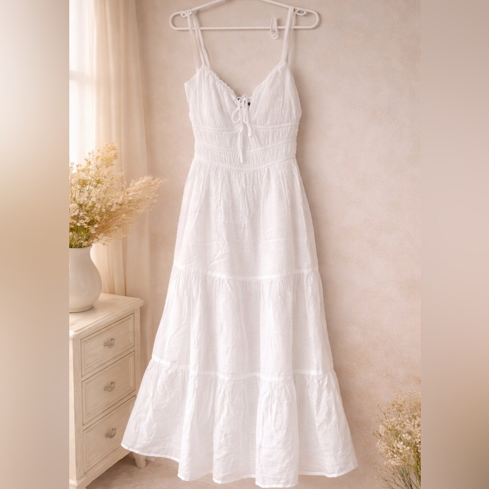 Francesca’s White Lace Trim Tie Front Midi Dress Size Small NWT